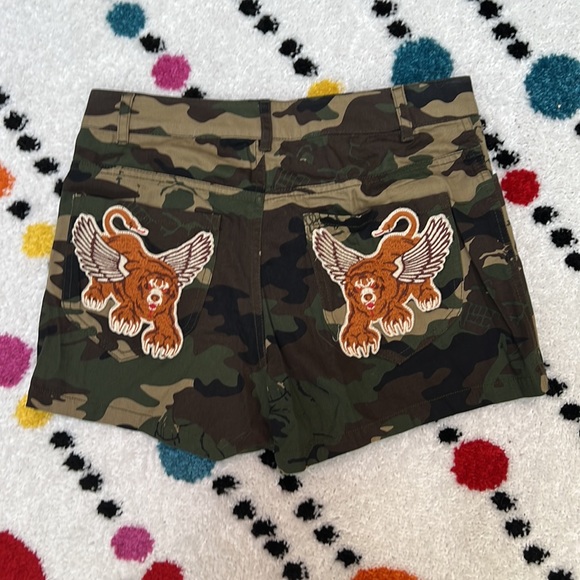 Gorgeous Mishka camo shorts - Picture 3 of 3